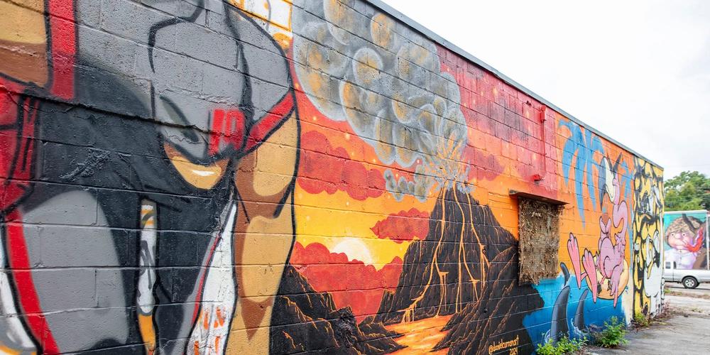 Atlanta Crossroads Mural Festival mural. (Isadora Pennington/Rough Draft Atlanta)