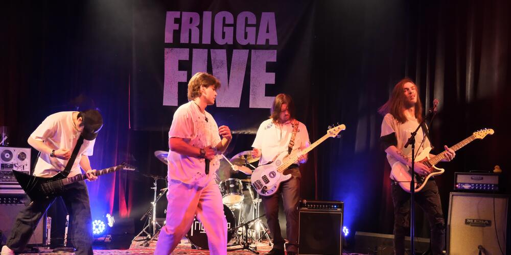 Frigga Five on Peach Jam