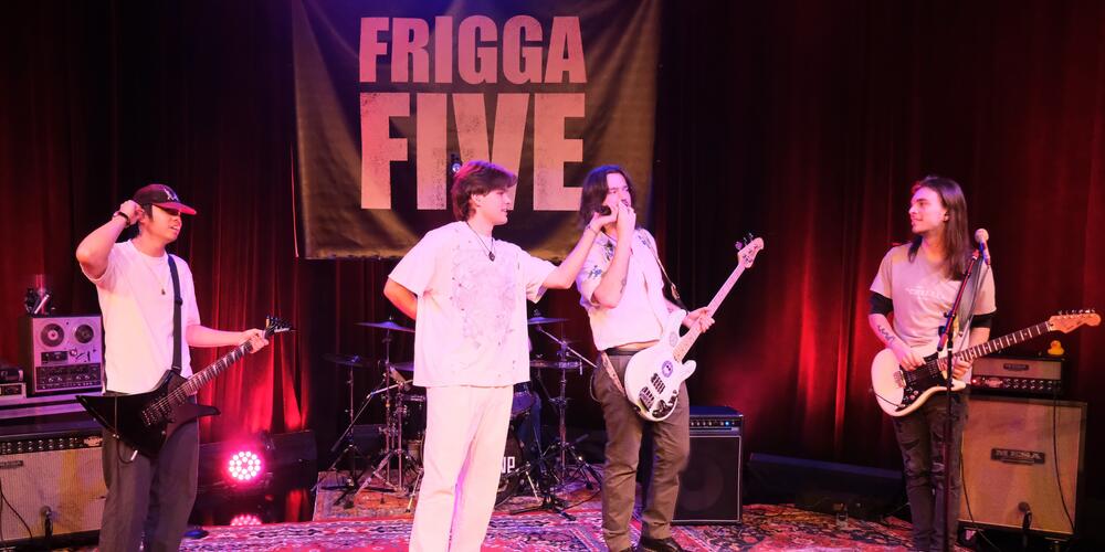 Frigga Five on Peach Jam