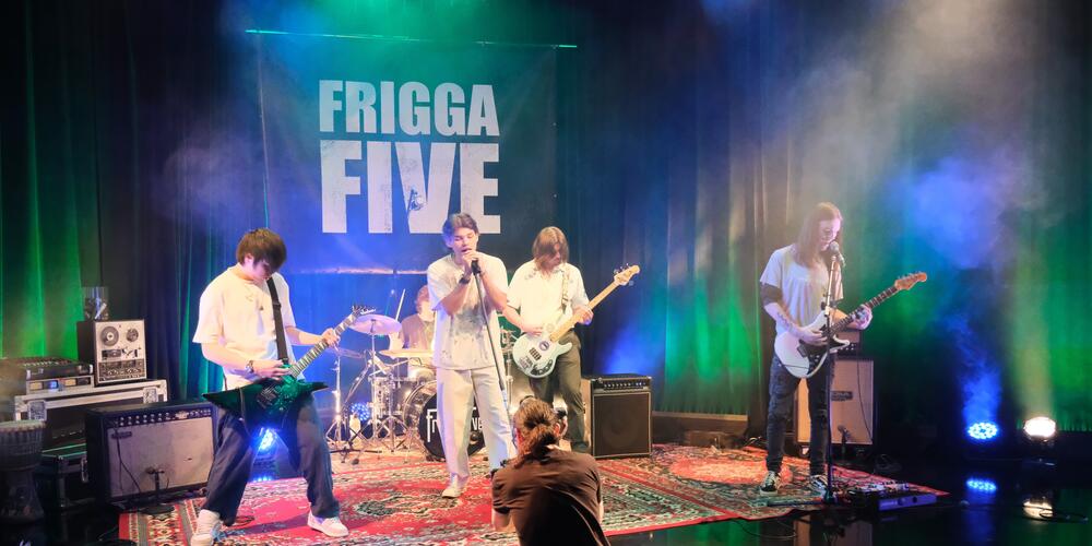 Frigga Five on Peach Jam