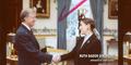 Jimmy Carter shakes hands with Ruth Bader Ginsburg.